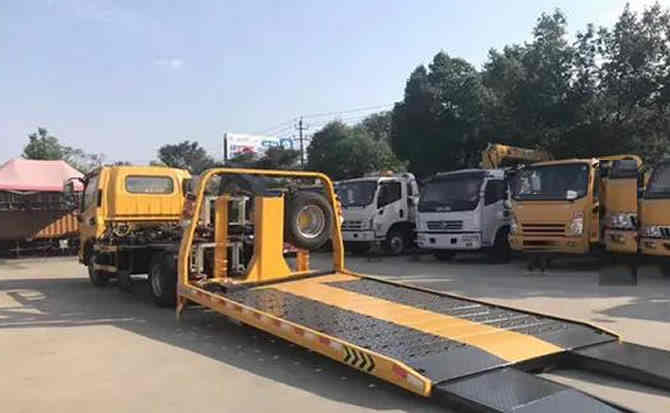 黄南藏族自治州汽车中途维修案例